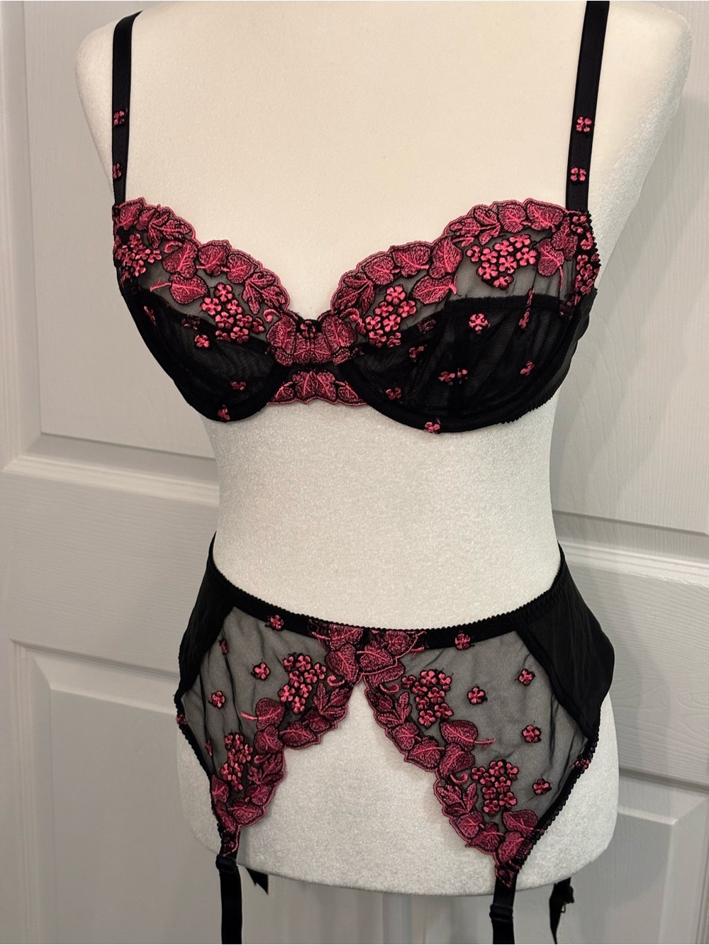 Eda London Black Bra Panty and Garter Set with Pink Floral Embroidery